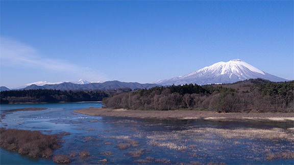 Lake Nanbu-katafuji  - 南部片富士湖