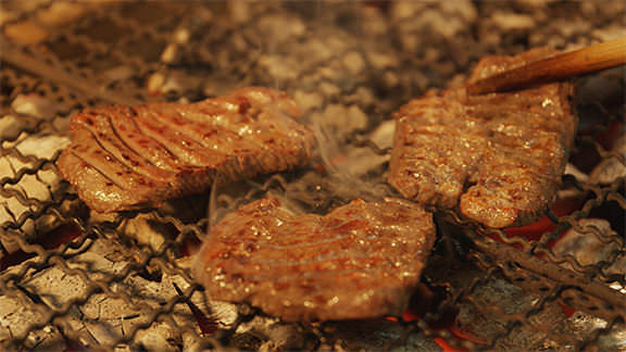 소혀구이 - Gyu-tan-yaki (Grilled Beef-tongue)