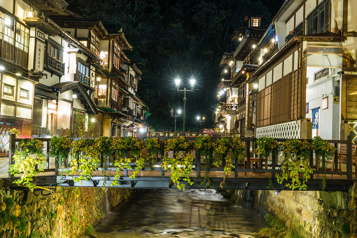 秋之味 ー 红叶与温泉交织的治愈之旅 - 秋天 | 日本东北好玩到不行