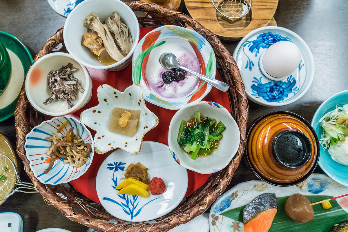 秋之味 ー 红叶与温泉交织的治愈之旅 - 秋天 | 日本东北好玩到不行