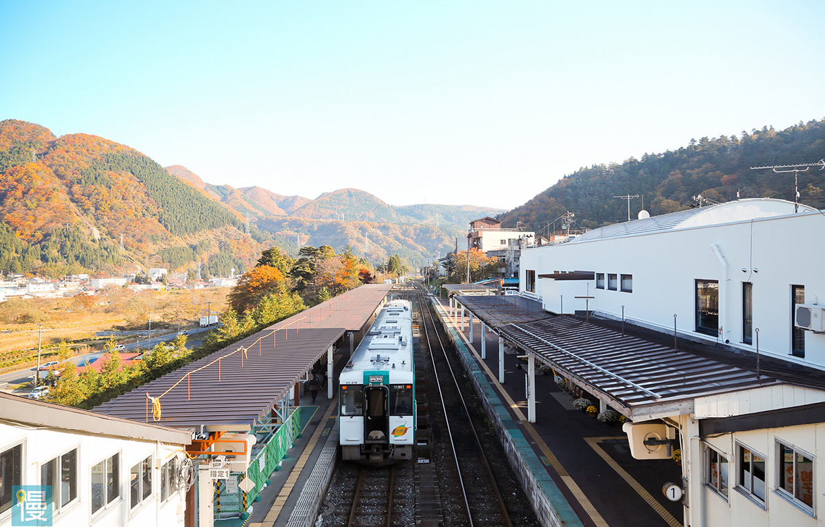 東北絕景鐵道紅葉狩 - 秋天 | 歡迎來到東北
