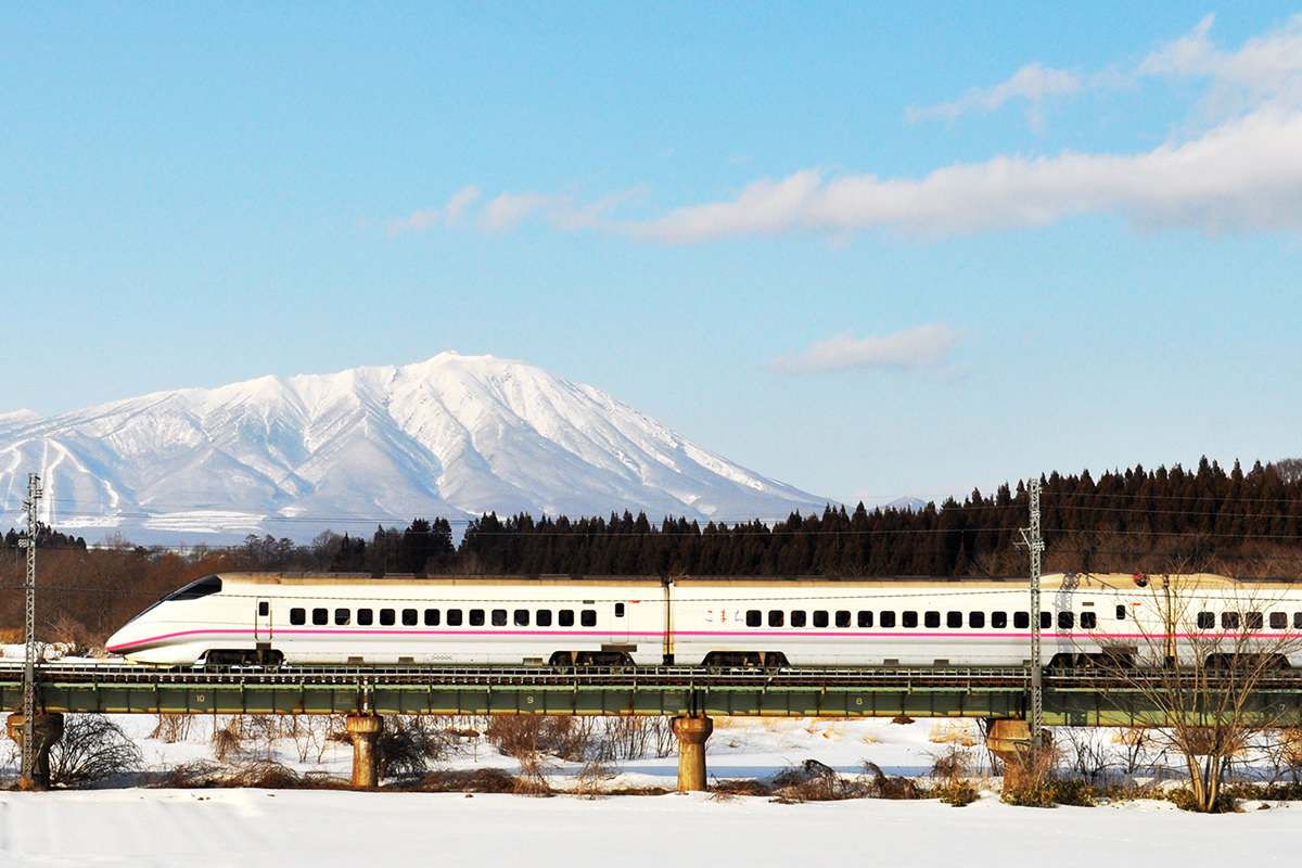 สัมผัสเสน่ห์ของจังหวัดอิวาเตะ ด้วยเส้นทางรถไฟสายทาซาวะโกะ - ฤดูหนาว | ยินดีต้อนรับสู่โทโฮคุ
